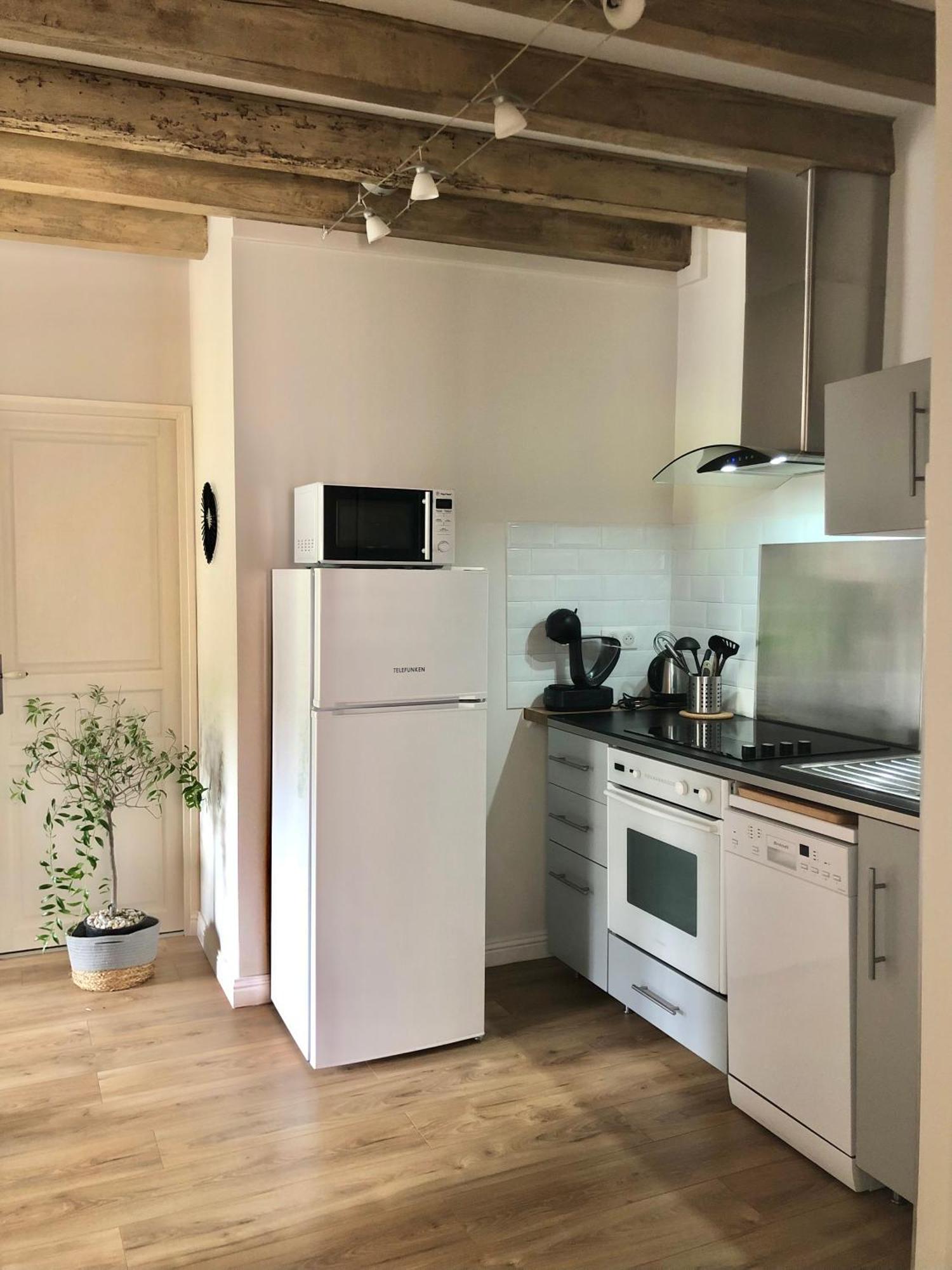 Veroliv : Superbe Appartement Renove Proche Du Centre-Ville Le Creusot Exteriér fotografie